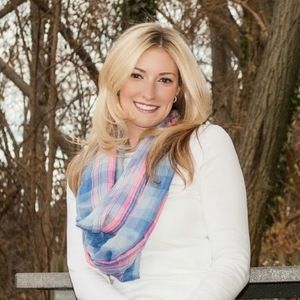 Meet your Posher, Pamela